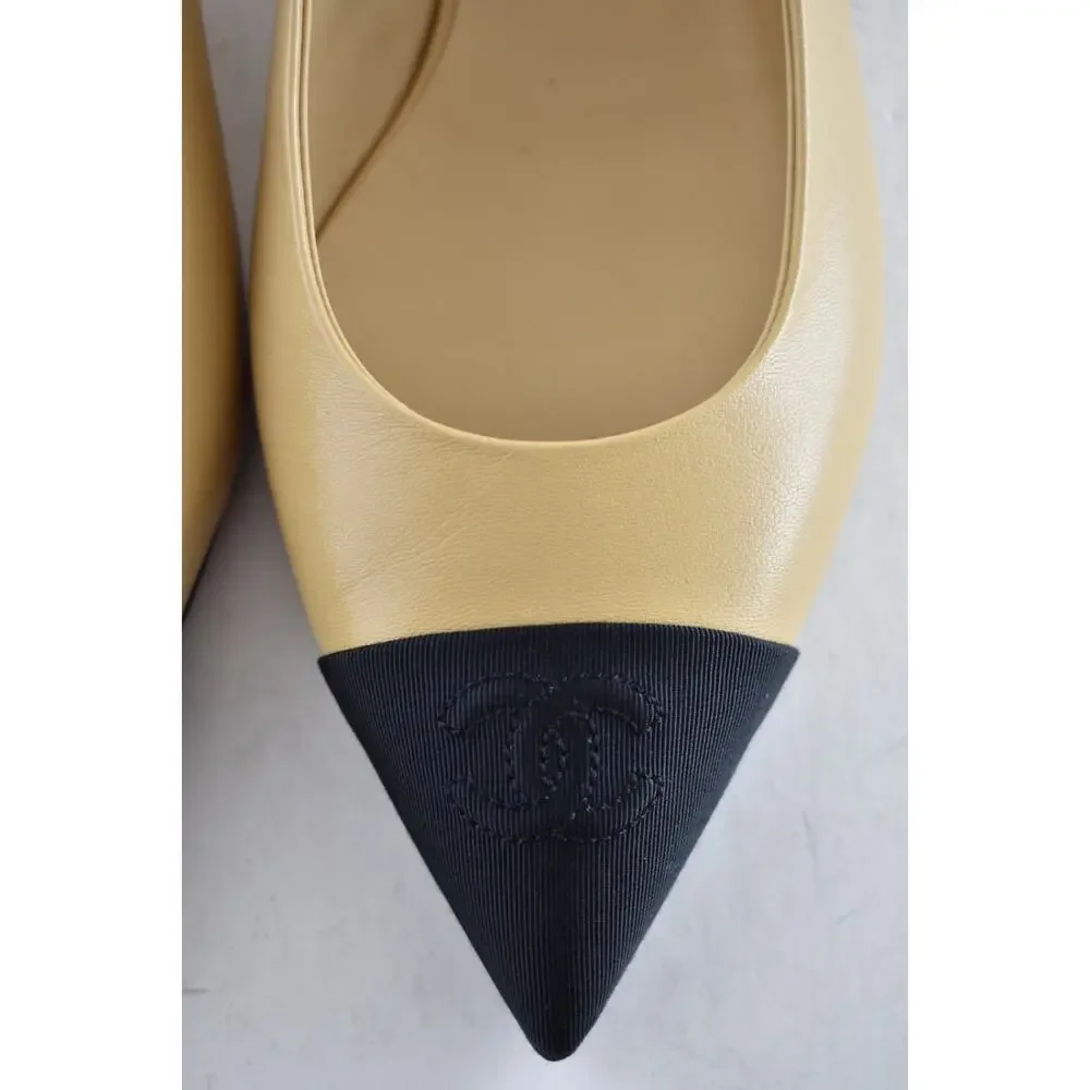 Chanel 24A Beige Leather Black CC Logo Coco Slingback Pointed Ballet Flat 38.5 - Picture 11 of 16